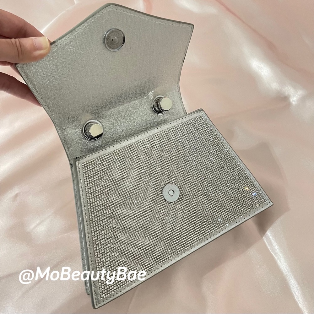 Silver Crystal Rhinestone Purse - Picture 4 of 11